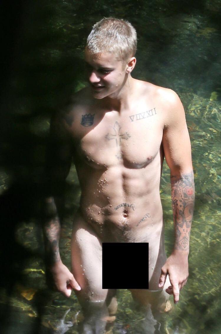 Justin Bieber nudo: la foto senza censure